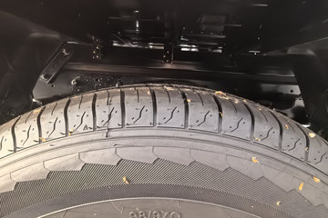 Զ�� ����F5E 2025�� 3.7�׵��Ŵ��綯��դʽ΢�� ��о62kWhͼƬ