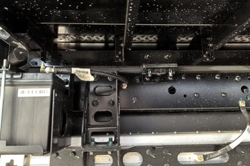 Զ�� ����F5E 2025�� 3.7�׵��Ŵ��綯��դʽ΢�� ��о62kWhͼƬ