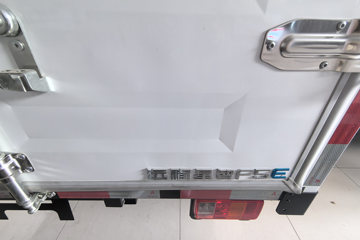 Զ�� ����F5E 2025�� 3.7�׵��Ŵ��綯��դʽ΢�� ��о62kWhͼƬ