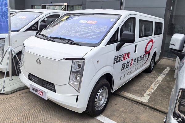 长安跨越星光纯电轻客 7座布局实用性拉满