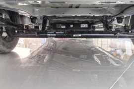 跨越星光&nbsp;电动封闭厢货底盘图片