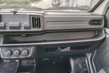 �������ó� ����X7С���� ������ Һɲ 3.815�׵��Ŵ��綯����΢�� ����62.98kWhͼƬ