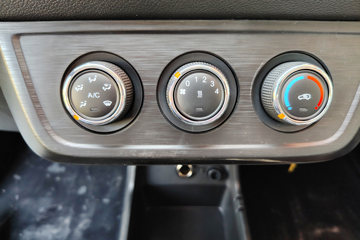 �������ó� ����X7С���� ������ Һɲ 3.815�׵��Ŵ��綯����΢�� ����62.98kWhͼƬ