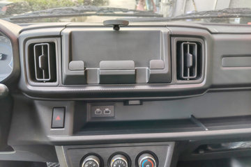 �������ó� ����X7С���� ������ Һɲ 3.815�׵��Ŵ��綯����΢�� ����62.98kWhͼƬ