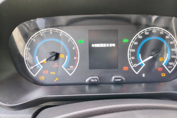 �������ó� ����X7С���� ������ Һɲ 3.815�׵��Ŵ��綯����΢�� ����62.98kWhͼƬ