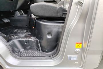 �������ó� ����X7С���� ������ Һɲ 3.815�׵��Ŵ��綯����΢�� ����62.98kWhͼƬ