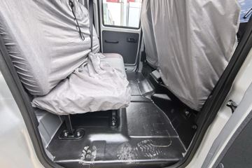 ������Խ ���� �콢�� 1.6L���� 120���� ������5�� Һɲ 3.05��˫������΢��ͼƬ