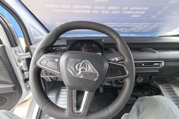 ������Խ ���� �콢�� 1.6L���� 120���� ������5�� Һɲ 3.05��˫������΢��ͼƬ