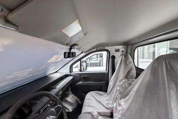 ������Խ ���� �콢�� 1.6L���� 120���� ������5�� Һɲ 3.05��˫������΢��ͼƬ