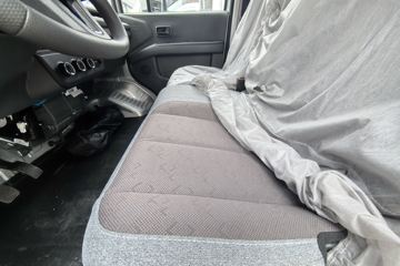 ������Խ ���� �콢�� 1.6L���� 120���� ������5�� Һɲ 3.05��˫������΢��ͼƬ