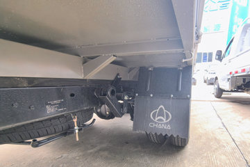 ������Խ ���� �콢�� 1.6L���� 120���� ������5�� Һɲ 3.05��˫������΢��ͼƬ