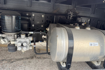 �����������EL-Plus ���� 4.17�׵��Ŵ��綯��դʽ�Ῠ ����ʱ��100.46kWhͼƬ
