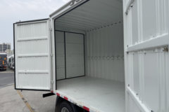 福田奥铃智蓝EM 3.8米单排纯电动厢式微卡 中创新航50.38kWh