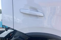 远程 星智H8E 智慧版 4X2 4.02米单排纯电动冷藏车 宁德时代140.41kWh