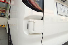 南京金龙创维鸿途 9座纯电动轻客 88kWh