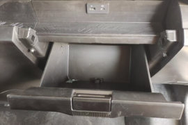 创维鸿途&nbsp;电动封闭厢货驾驶室图片