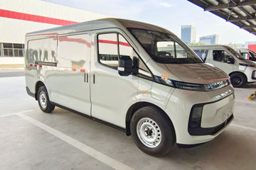 南京金龙创维鸿途 3座纯电动封闭货车 64kWh