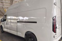 南京金龙创维鸿途 3座超高顶纯电动封闭货车 88kWh 南京金龙创维鸿途 3座超高顶纯电动封闭货车 88kWh