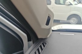 瑞驰C5&nbsp;电动载货车驾驶室图片