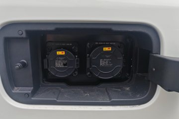 ���R5���˰� 2025�� ���г�����ȷ��͢� 6��  ���綯��� ����ʱ��52.16kWhͼƬ