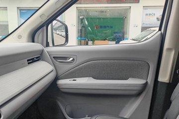���R5���˰� 2025�� ���г�����ȷ��͢� 6��  ���綯��� ����ʱ��52.16kWhͼƬ