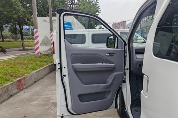 ���R5���˰� 2025�� ���г�����ȷ��͢� 6��  ���綯��� ����ʱ��52.16kWhͼƬ
