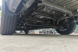 R5客运版&nbsp;电动封闭厢货底盘图片