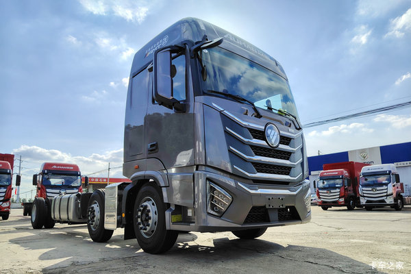 只要心动立降0.5万上海欧曼GTL星翼版载货车系列优惠就在你身边 只要心动立降0.5万上海欧曼GTL星翼版载货车系列优惠就在你身边