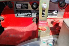 福田 欧曼行星 240马力 4X2 6.8米栏板载货车