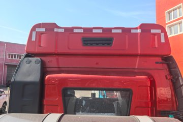 ���J6P ����� 13.2L LNG 530���� 6X4 һ�����12�� �߶� ǣ����ͼƬ