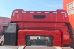 解放J6P 经典版 13.2L LNG 530马力 6X4 一汽解放12档 高顶 牵引车 解放J6P 经典版 13.2L LNG 530马力 6X4 一汽解放12档 高顶 牵引车