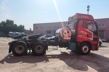 ���J6P ����� 13.2L LNG 530���� 6X4 һ�����12�� �߶� ǣ����ͼƬ