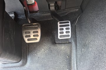 ���J6P ����� 13.2L LNG 530���� 6X4 һ�����12�� �߶� ǣ����ͼƬ