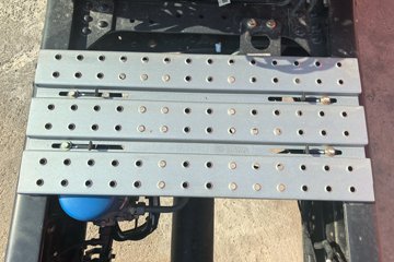 ���J6P ����� 13.2L LNG 530���� 6X4 һ�����12�� �߶� ǣ����ͼƬ