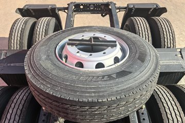 ���J6P ����� 13.2L LNG 530���� 6X4 һ�����12�� �߶� ǣ����ͼƬ