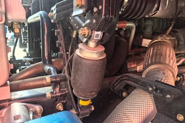 ���J6P ����� 13.2L LNG 530���� 6X4 һ�����12�� �߶� ǣ����ͼƬ