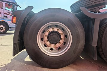 ���J6P ����� 13.2L LNG 530���� 6X4 һ�����12�� �߶� ǣ����ͼƬ