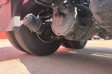 ���J6P ����� 13.2L LNG 530���� 6X4 һ�����12�� �߶� ǣ����ͼƬ