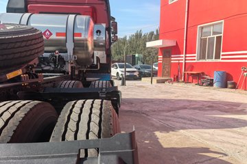 ���J6P ����� 13.2L LNG 530���� 6X4 һ�����12�� �߶� ǣ����ͼƬ