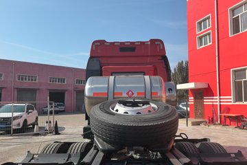 ���J6P ����� 13.2L LNG 530���� 6X4 һ�����12�� �߶� ǣ����ͼƬ