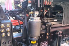 一汽解放 J6P 6X4 纯电动牵引车465.99kWh