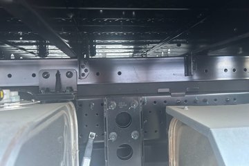 Զ�� ����H9M 4.5T 4.1�׵��ż״����ʽ���̻�϶�����դʽ�Ῠ ��о15kWhͼƬ