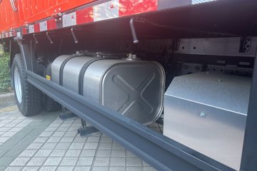 Զ�� ����H9M 4.5T 4.1�׵��ż״����ʽ���̻�϶�����դʽ�Ῠ ��о15kWhͼƬ