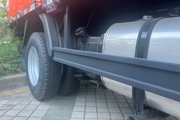 Զ�� ����H9M 4.5T 4.1�׵��ż״����ʽ���̻�϶�����դʽ�Ῠ ��о15kWhͼƬ