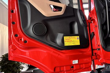 东风天锦KC&nbsp;自卸车驾驶室                                               图片