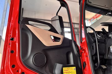 东风天锦KC&nbsp;自卸车驾驶室                                               图片