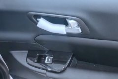 福田 大将军EV 2025款 标准型 两驱 标轴双排皮卡 宁德时代88kWh 福田 大将军EV 2025款 标准型 两驱 标轴双排皮卡 宁德时代88kWh