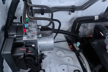 ���� �󽫾�EV 2025�� ��׼�� ���� ����˫��Ƥ�� ����ʱ��88kWhͼƬ