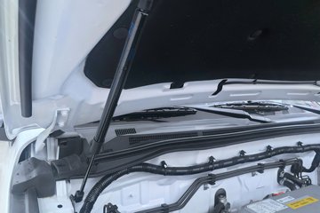 ���� �󽫾�EV 2025�� ��׼�� ���� ����˫��Ƥ�� ����ʱ��88kWhͼƬ