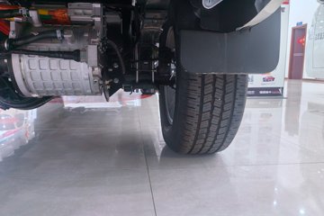 ���� �󽫾�EV 2025�� ��׼�� ���� ����˫��Ƥ�� ����ʱ��88kWhͼƬ